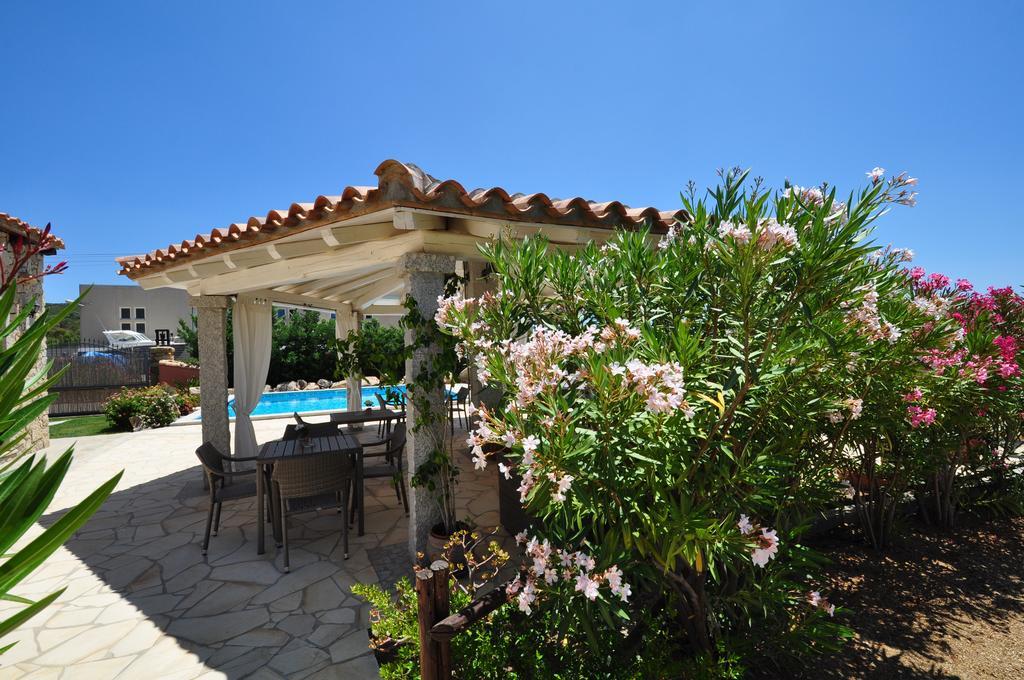 B&B I Graniti Sardi Villasimius Exterior foto