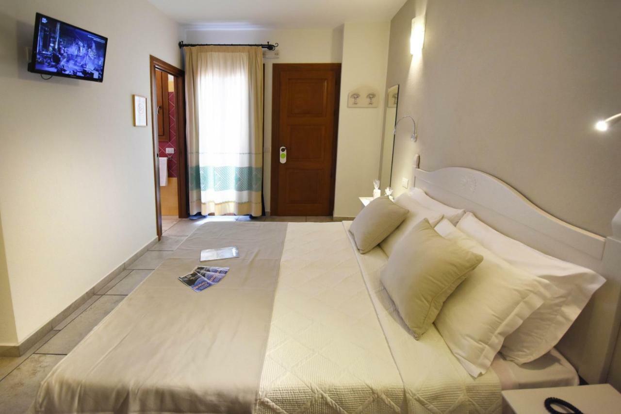 B&B I Graniti Sardi Villasimius Exterior foto